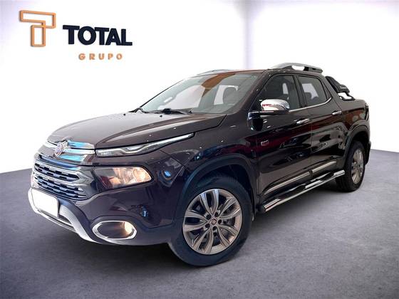FIAT TORO 2.0 16V TURBO DIESEL RANCH 4WD AT9 FIAT TORO 2.0 16V TURBO DIESEL RANCH 4WD AT9